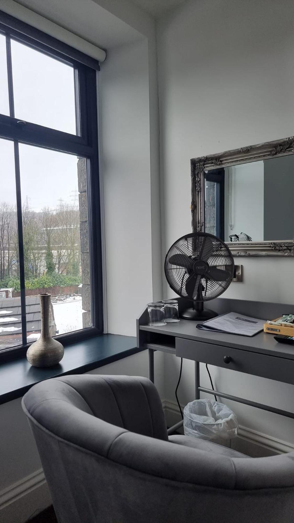 The Friendship Hotel Stocksbridge  المظهر الخارجي الصورة